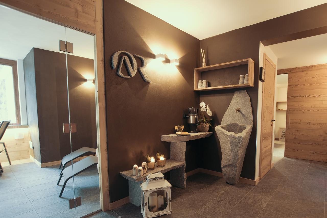 Orobie Alps Resort Roncobello Екстер'єр фото